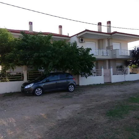 Two Floors Paralia Dionysiou
